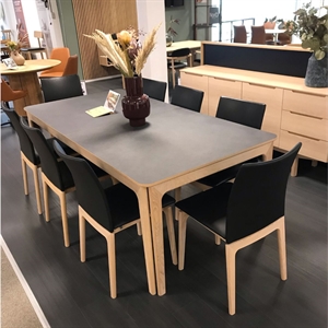 8 x Skovby SM63 Spisebordstole / Eg hvidolie og sort læder 0100 - Outlet